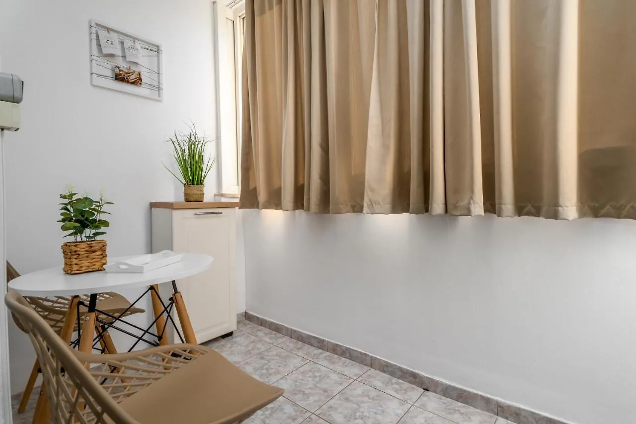 Comfortable Apartment Bila Split