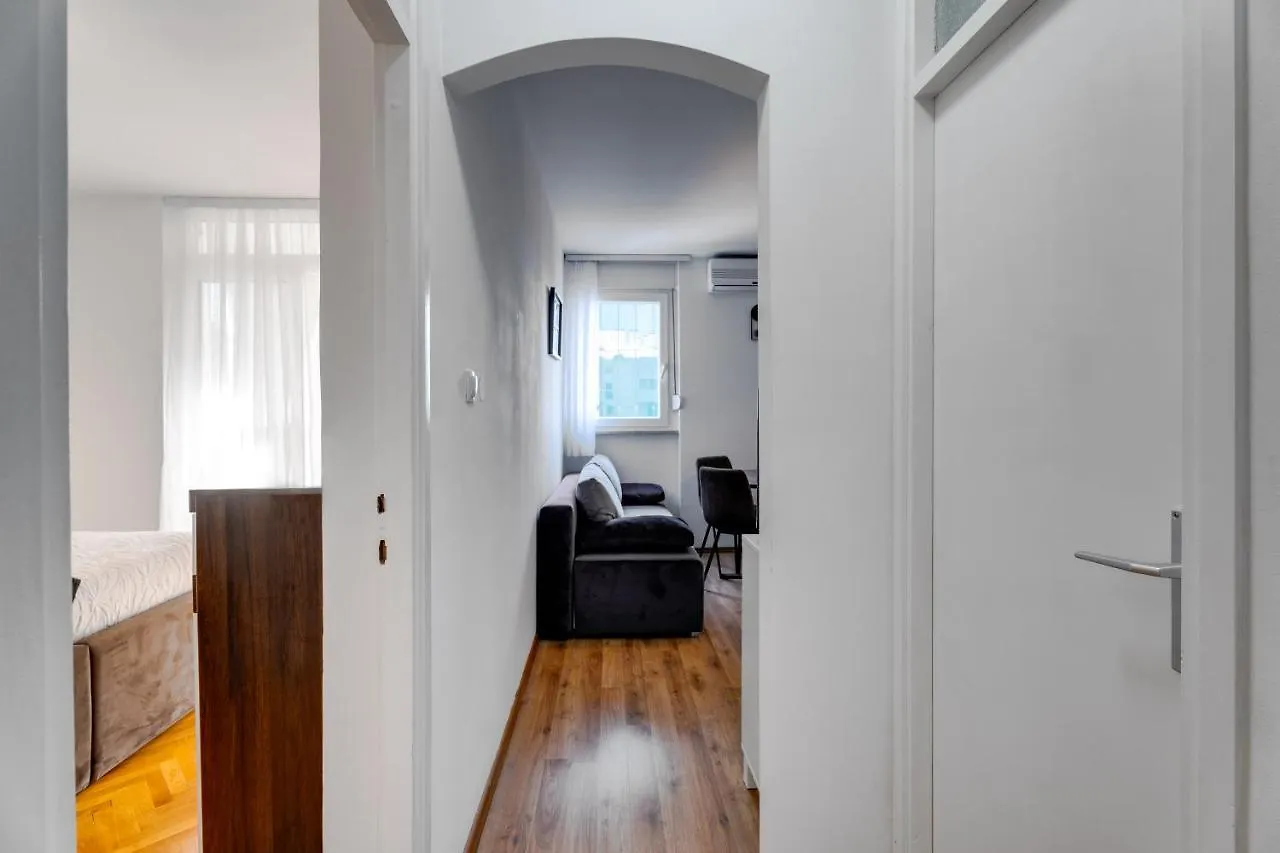 Comfortable Apartment Bila Split